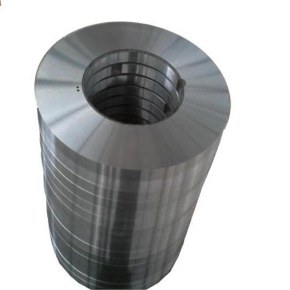 Lưỡi cắt xoay D2 Hrc55 bề mặt bóng như gương dành cho dây chuyền cắt kim loại.
   