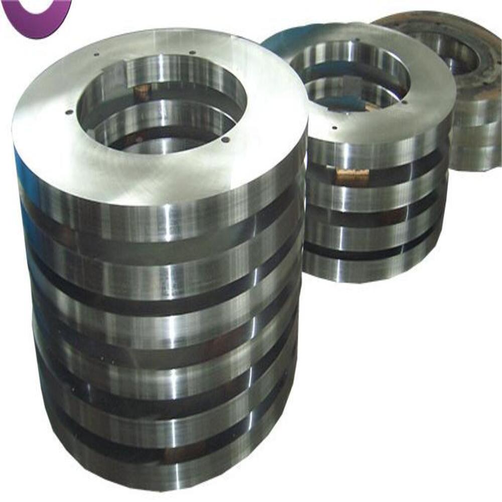 Dao tròn, lưỡi cắt xoay HRC53 dùng để cắt giấy bạc.
   