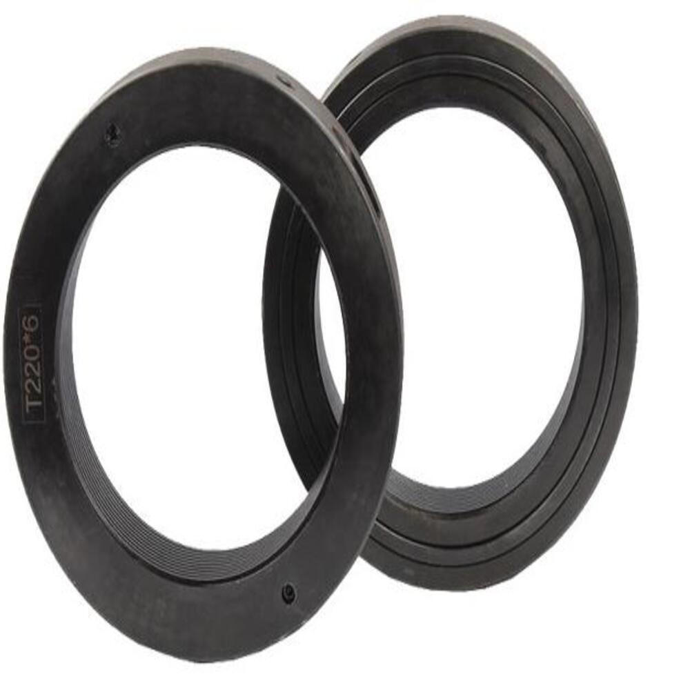 Đai ốc thủy lực bền bỉ dùng cho dây chuyền xẻ cuộn thép, phủ lớp oxit đen.
   