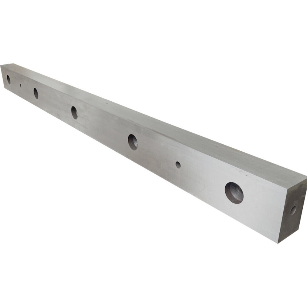 Lưỡi cắt thép thủy lực đánh bóng, chiều dài 200-2000mm, độ cứng HRC 58.
   